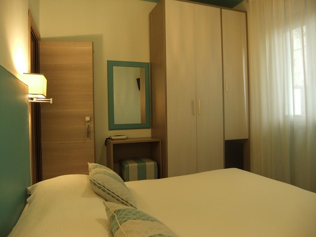 Hotel Giulio Cesare Cinquale Dış mekan fotoğraf